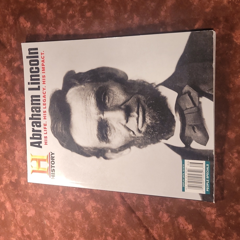 Abraham Lincoln. History magazine. /BUNDLE